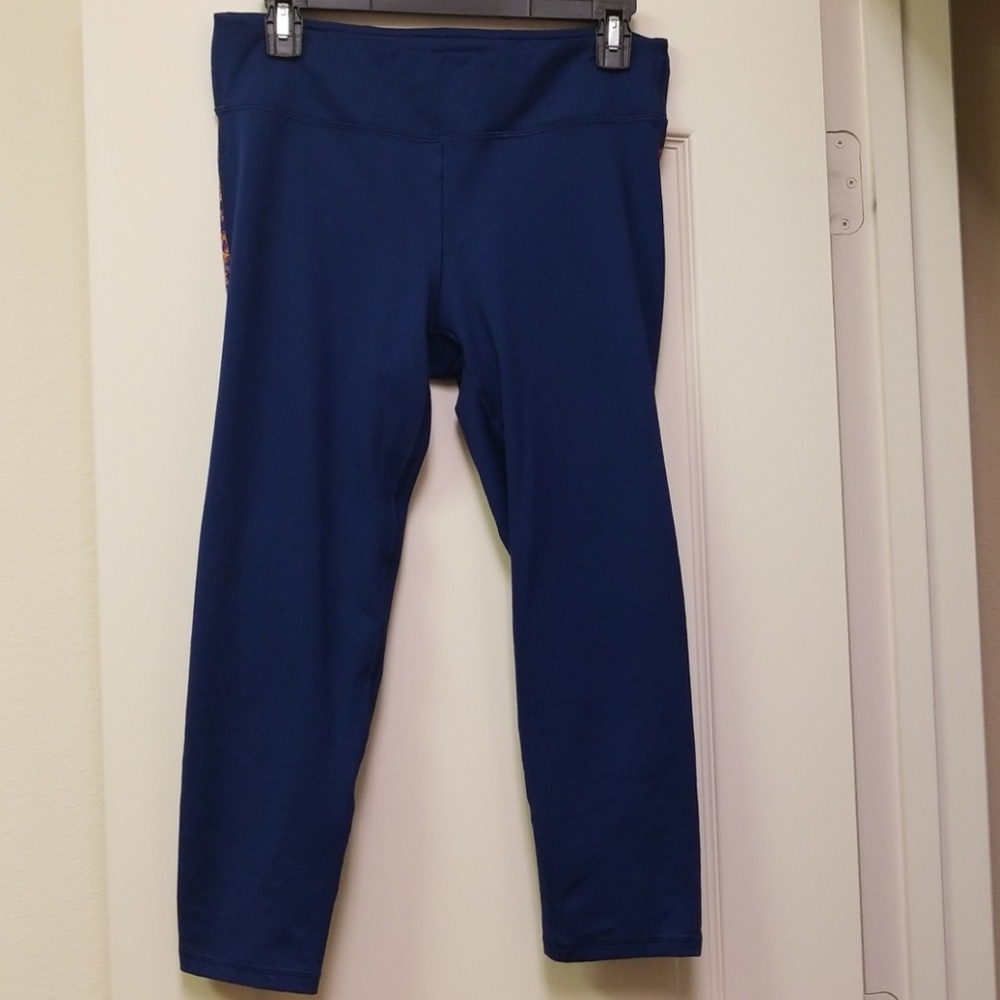 GAIAM Capri